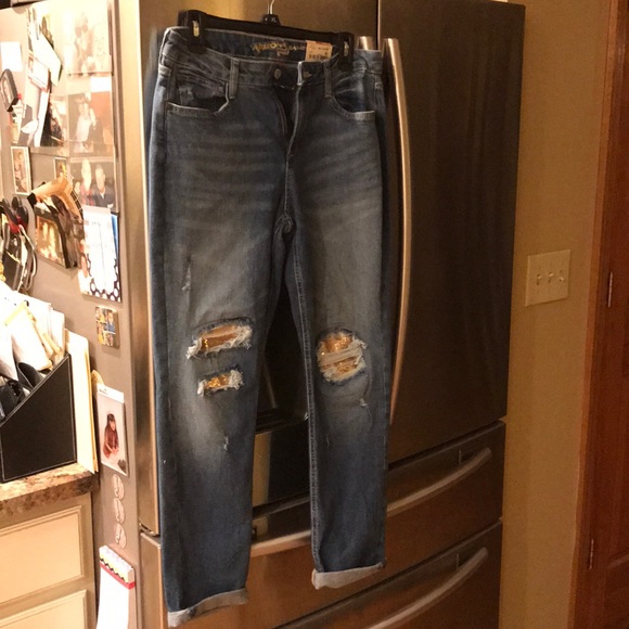 Arizona Jean Company Denim - NWT Arizona Boyfriend Jeans